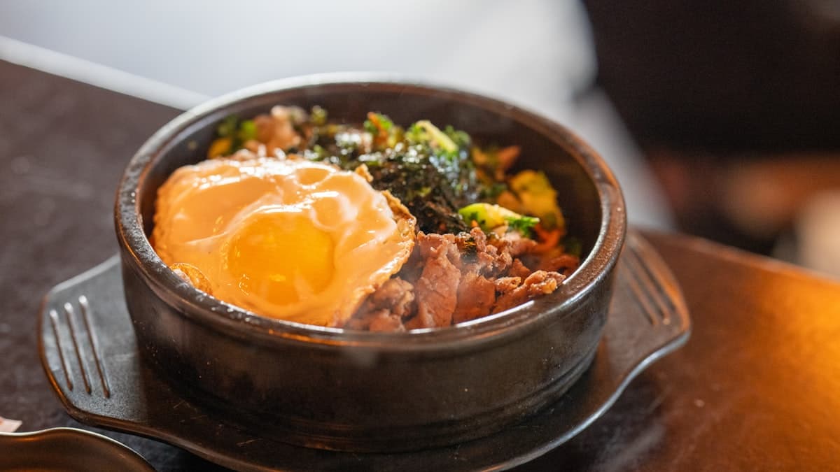 올리브오일과 K-푸드의 만남 — 비빔밥·전·국밥의 맛있는 변주