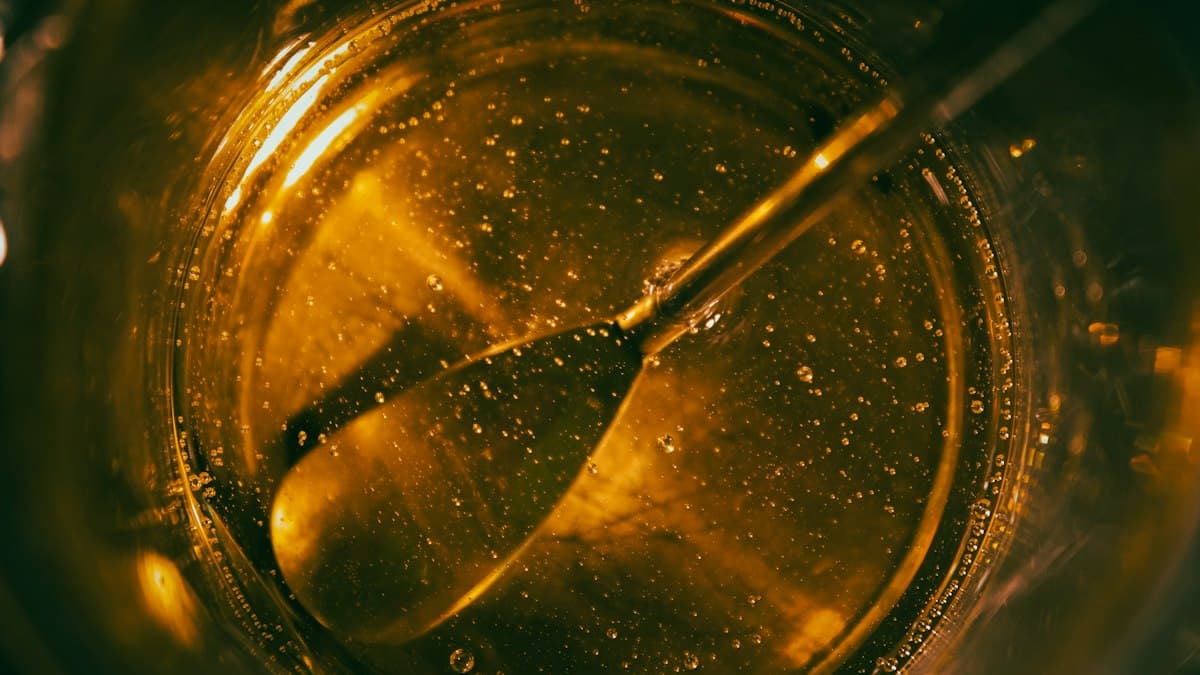 Cold, Room Temperature, Hot: How Olive Oil Changes at Every Stage