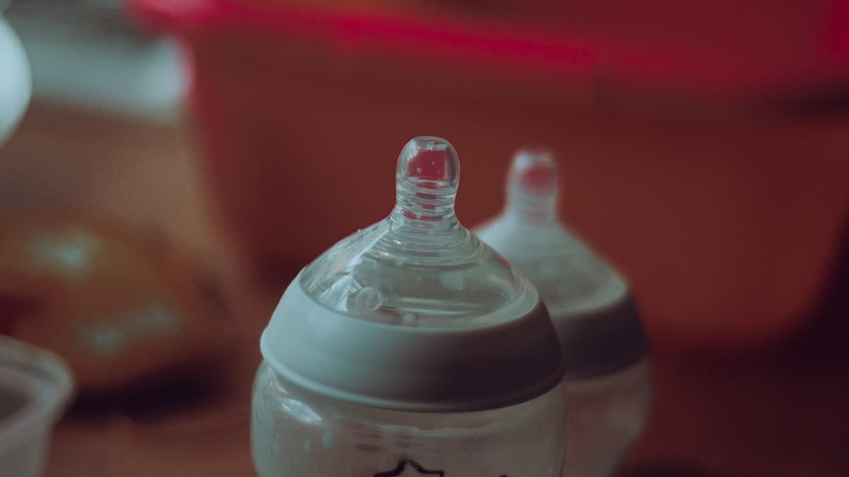 Introducing Olive Oil to Baby Food: Timing, Quantities, and What the Research Says